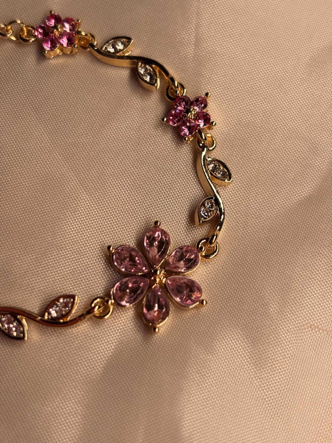 The Belladonna Bracelet- Rose