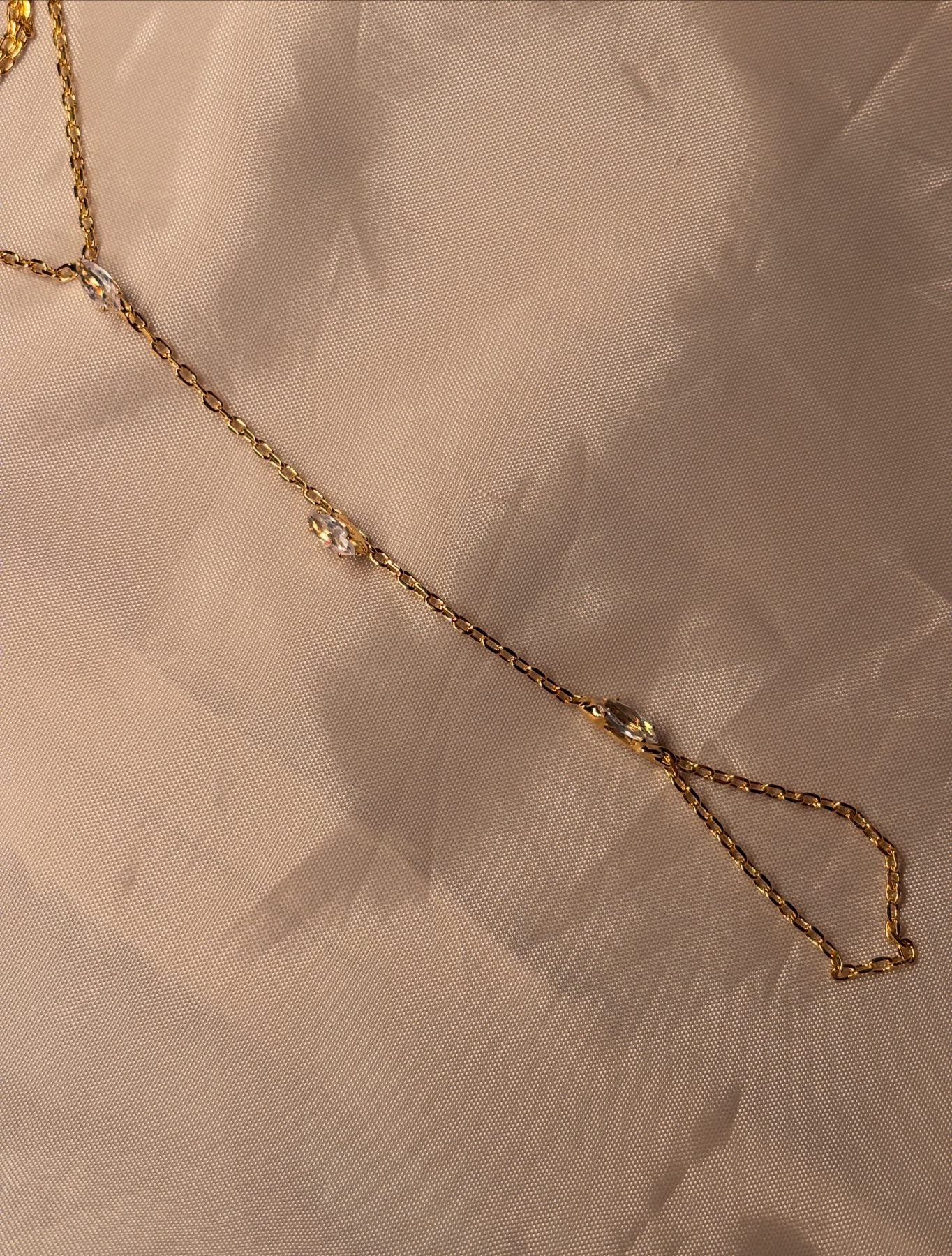 The Trace Hand Chain